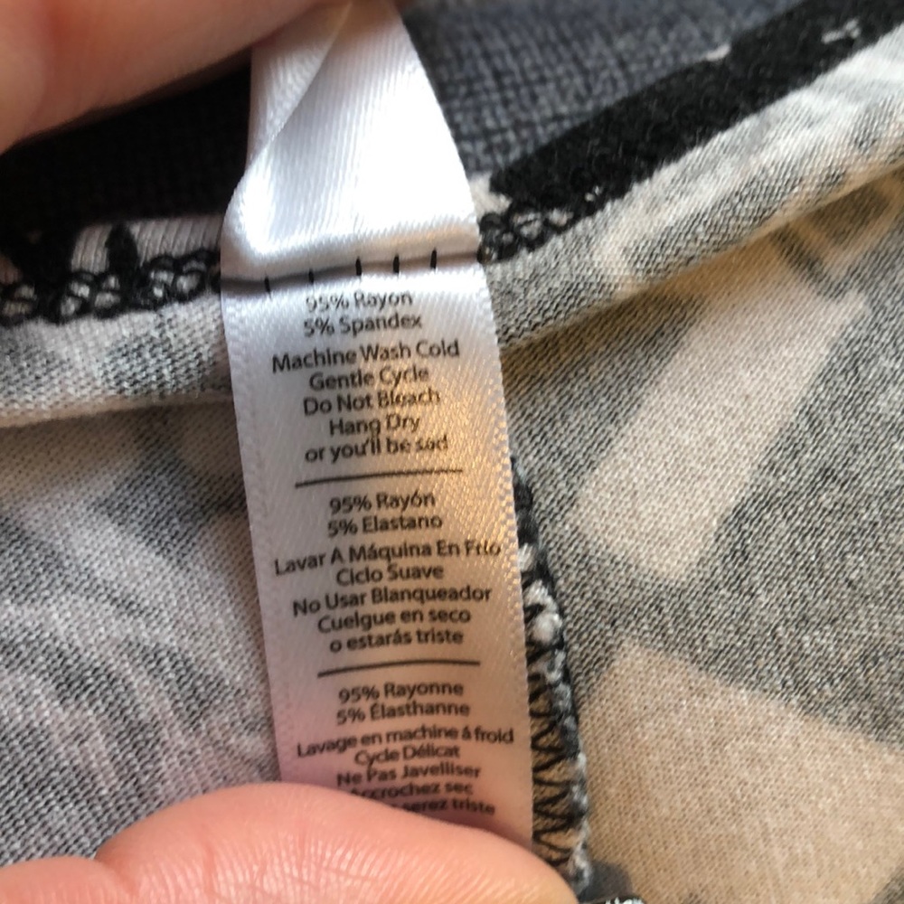 Lularoe perfect t. Size S. - Picture 2 of 2